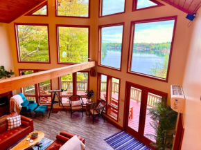 Stunning Lake House Cabin & Private Dock!